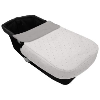 Sacos Universales para Capazo con Colcha en piqué crudo con bordado de estrellitas, interior en pelo o en piqué