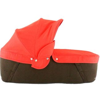 Capazo cuco base chocolate capota y cubre rojo