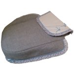 Colcha para capazo bebecar ip op franela gris y napoles crudo